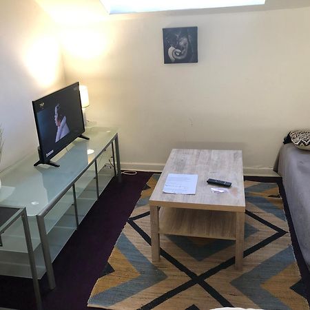 Le Victor Hugo 4 D Et Sa Pizza Offerte Apartment Aurillac Exterior foto