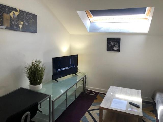 Le Victor Hugo 4 D Et Sa Pizza Offerte Apartment Aurillac Exterior foto